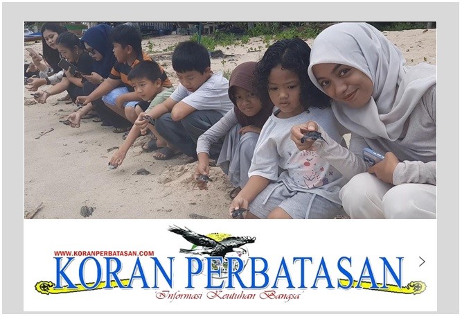 LPSDP Natuna bersama pelajar melepas tukik hasil penetasan telur penyu di Pantai Pian, Bunguran Timur