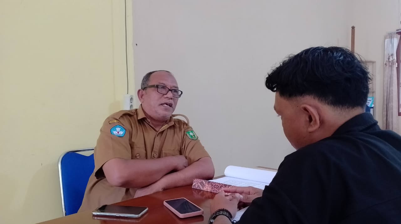 Kepala Sekolah SDN 004 Ceruk Matjais Wawancara Tentang Pendidikan Karakter