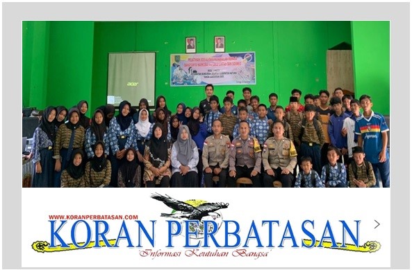 Potret bersama dalam kegiatan sosialisasi bahaya narkoba oleh Polres Natuna.