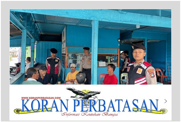 Personel Polsek Bunguran Barat saat melaksanakan patroli dialogis.