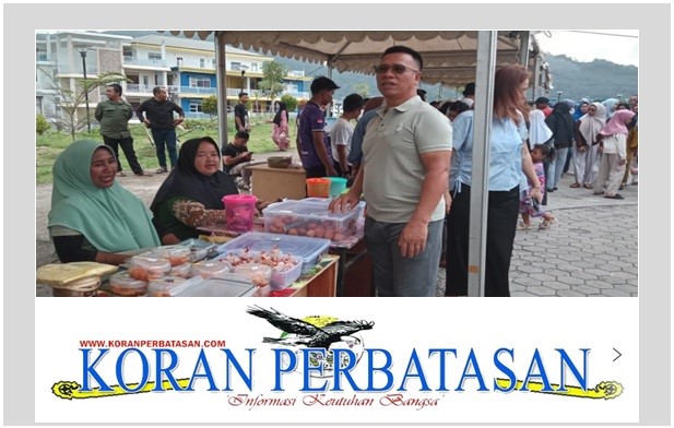 Bupati Aneng saat meninjau stand takjil di kawasan Masjid Agung Baitul Maqmur Anambas.