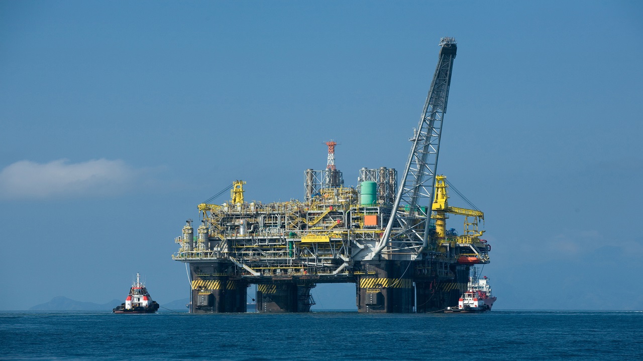 ​Isi dengan: Anjungan lepas pantai P-51 sebagai contoh struktur rig migas yang berpotensi dikonversi menjadi terumbu karang buatan atau rig-to-reef.