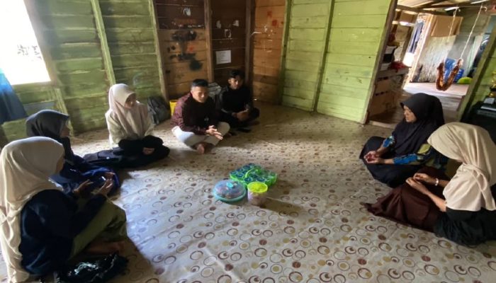 Infak Jumat IAI Natuna Salurkan Santunan Duka bagi Mahasiswi
